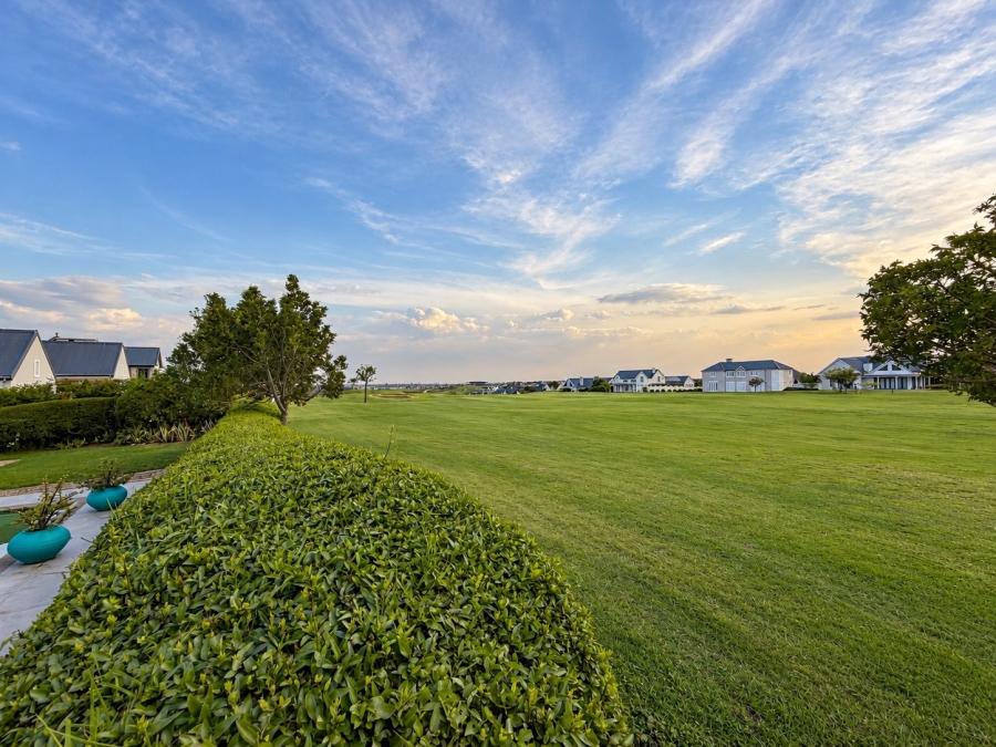 5 Bedroom Property for Sale in Kingswood Golf Estate Western Cape